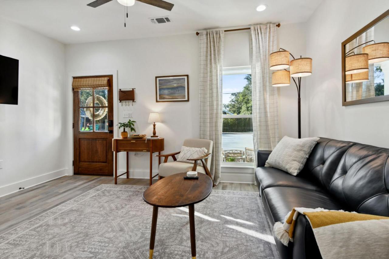 Bay St. Louis Cozy Vacation Rental In Old Town Bay St Louis Close To Beach, Bars, And Dining מראה חיצוני תמונה